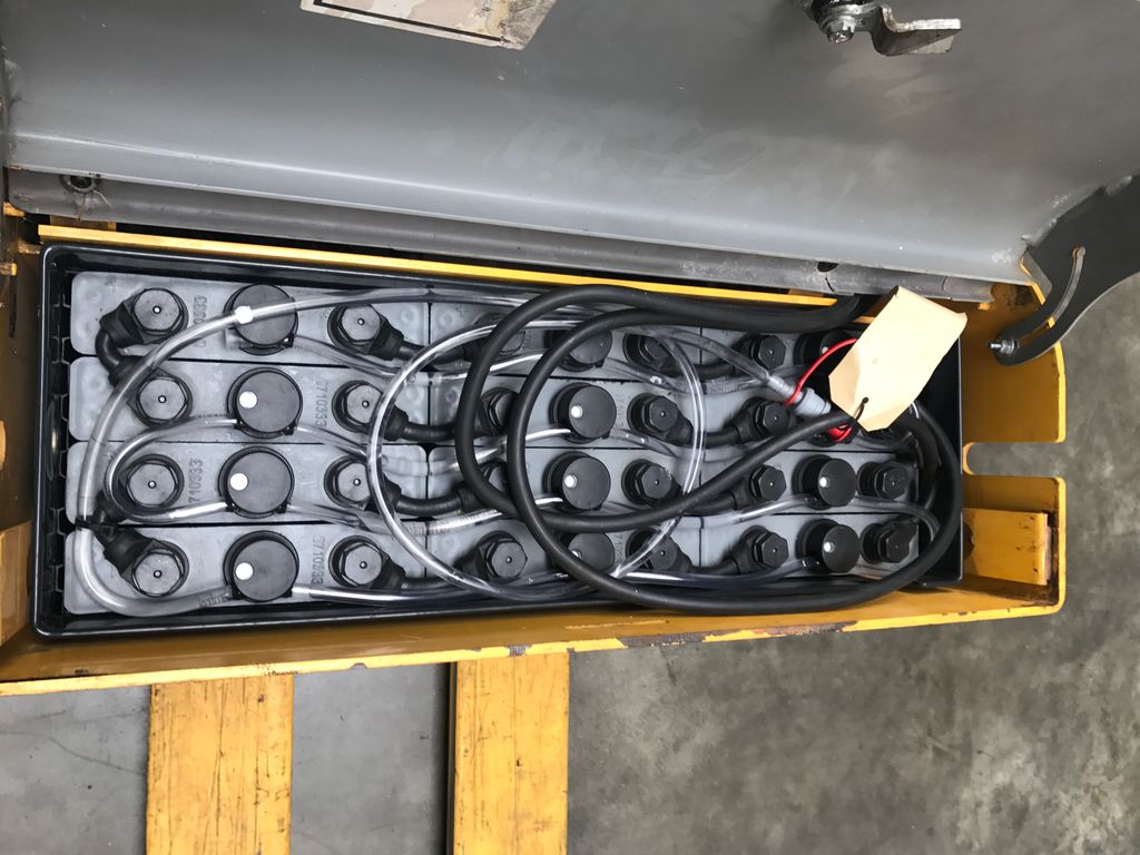 verfügbar: Atlet PLL180 Gabelhubwagen Atlet PLL180