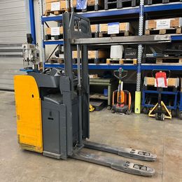 verfügbar: Jungheinrich ESD20 G119-166ZT Gabelhochhubwagen Jungheinrich ESD20 G119-166ZT