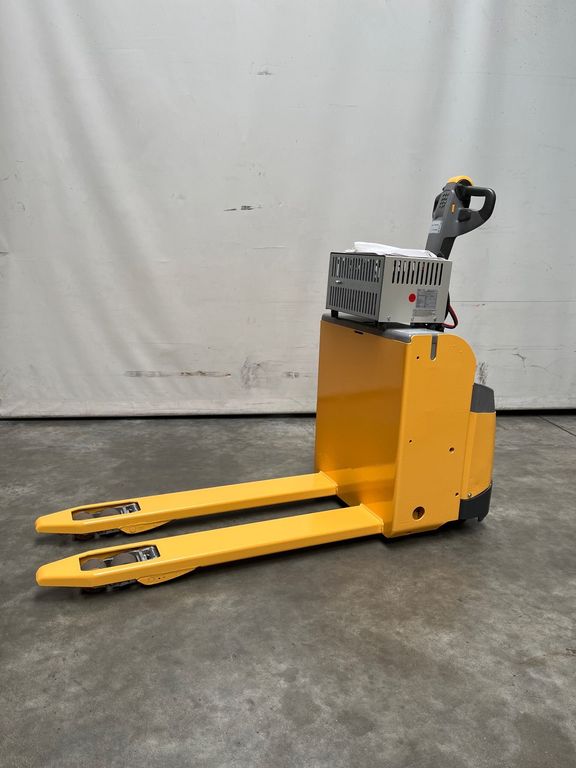 verfügbar: Atlet PLL200N Gabelhubwagen Atlet PLL200N