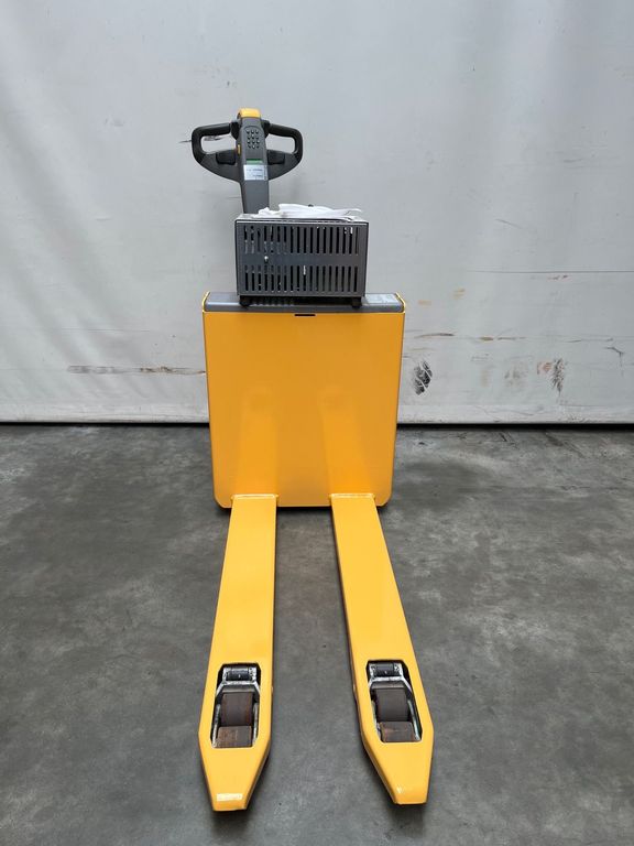 verfügbar: Atlet PLL200N Gabelhubwagen Atlet PLL200N