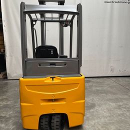 Jungheinrich EFG220 400ZT