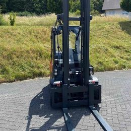 Linde H35D-01